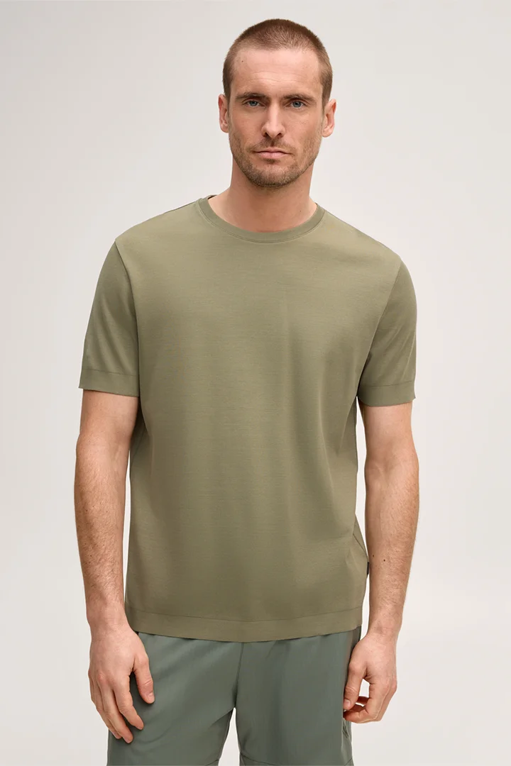 Führt zu Produktdetailseite „Baumwoll-T-Shirt Floro in Oliv"