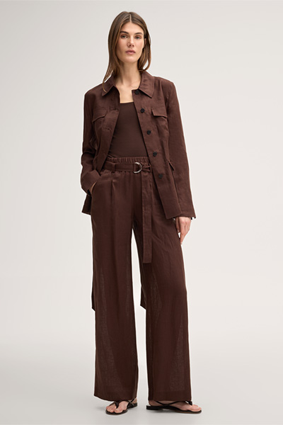 Tencel stretch top in dark brown