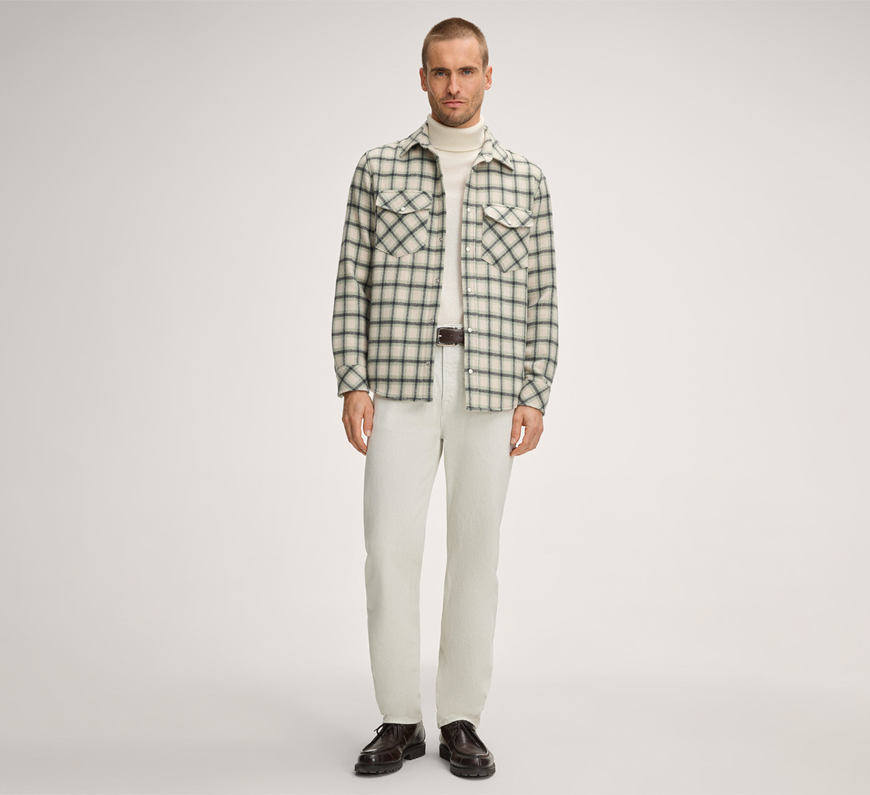 windsor. presents the product Ozzano Checked Cashmere Overshirt in Green/Beige from the category Shirts