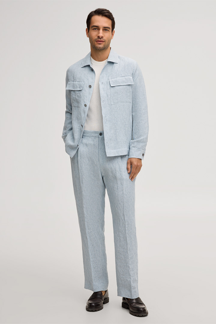 Accède à la page de détails du look « Costume modulable en lin Lavoro-Franco »