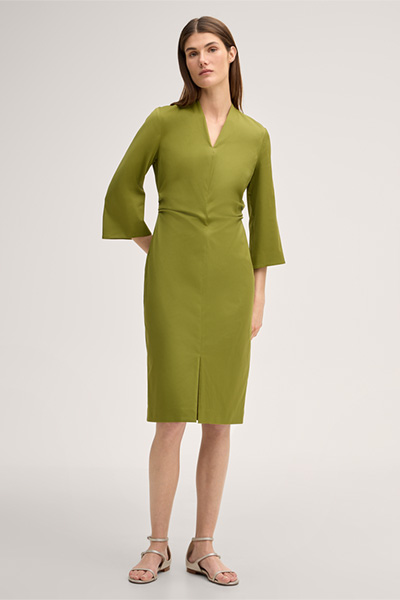 Baumwollstretch-Etui-Kleid in Grün