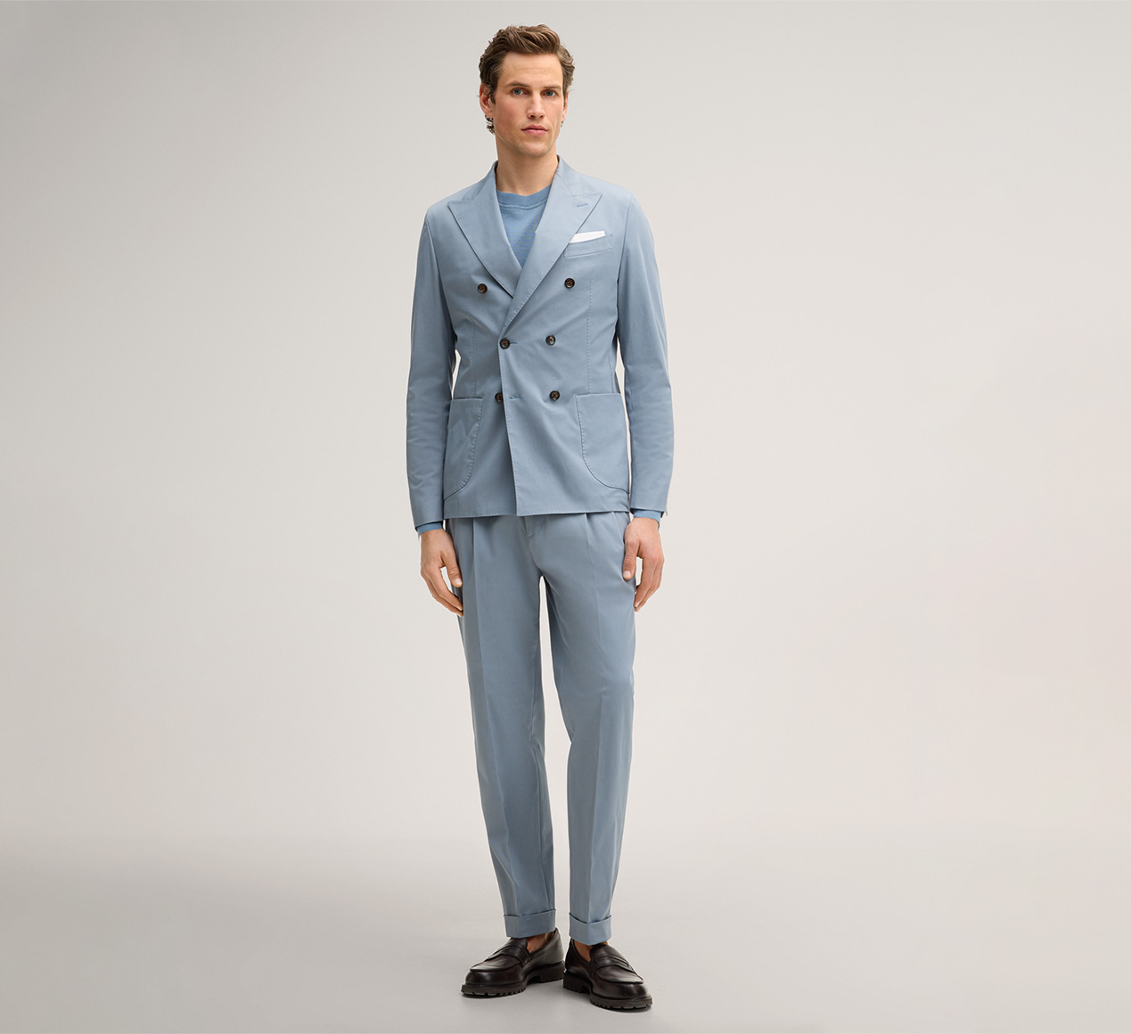 windsor. presents the product Sapo cotton blend modular trousers with a pleat on the waistband in light blue from the category Trousers & Jeans