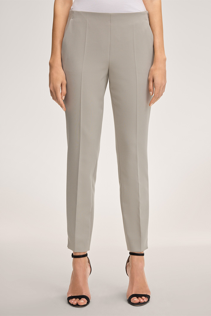 Führt zu Produktdetailseite „Crepe-Anzug-Hose in Beige"