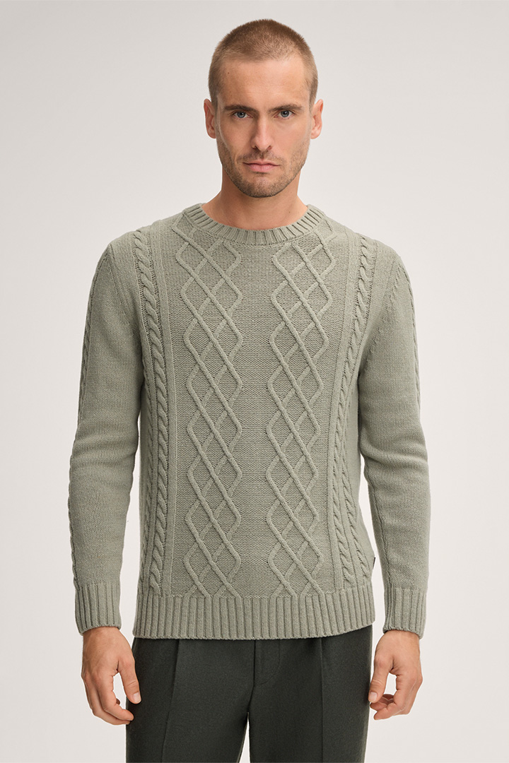 Führt zu Produktdetailseite „Cashmere-Strick-Pullover Ecosio mit Zopfmuster in Salbei"