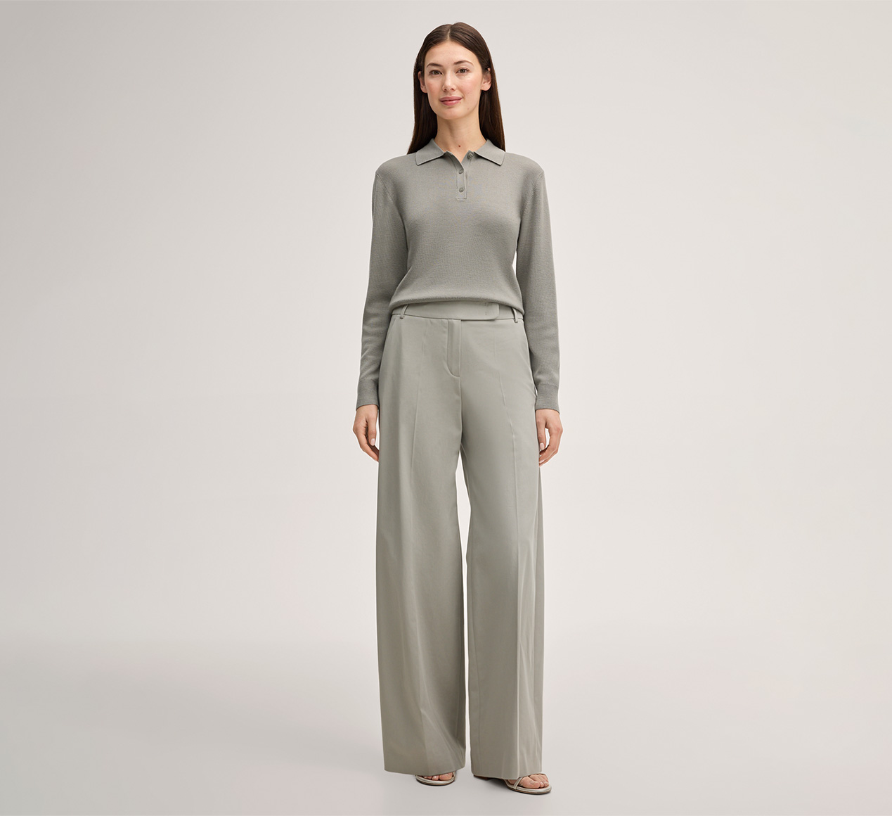 windsor. presents the product Long-sleeved Polo Shirt in a Virgin Wool and Silk Blend in Greige from the category T-shirts & Sweatshirts