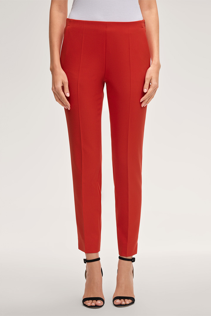 Führt zu Produktdetailseite „Crêpe-Anzug-Hose in Rot"