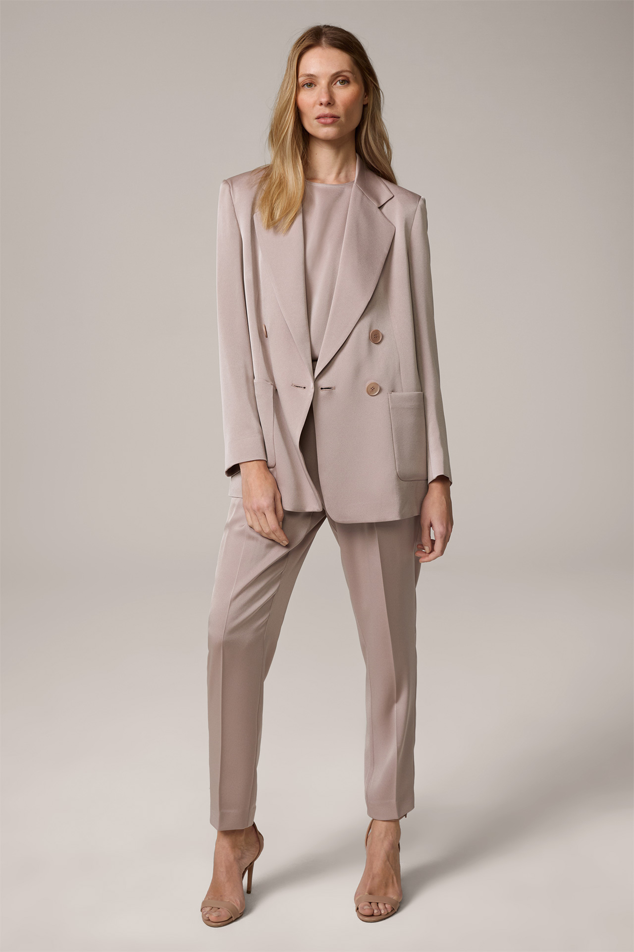 Crêpe Double-breasted Blazer in Taupe