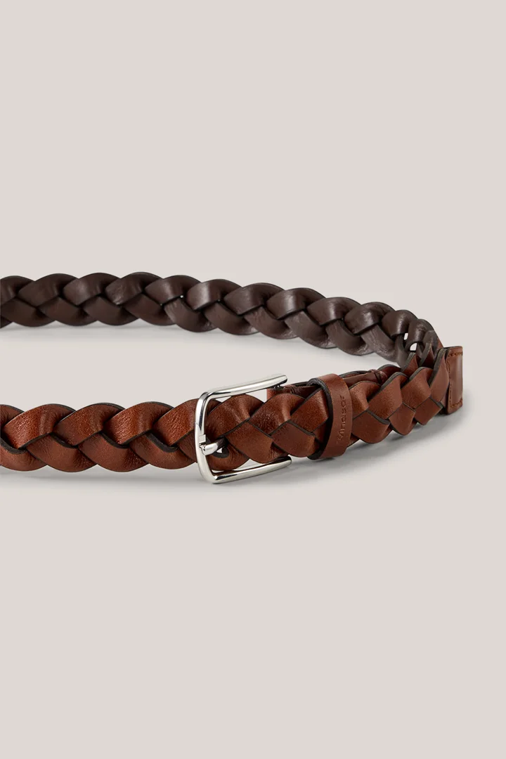 Führt zu Produktdetailseite „Ledergürtel in Braun"