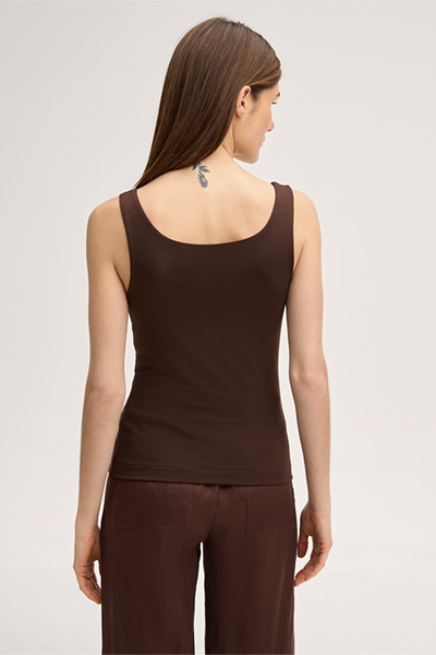 Tencel stretch top in dark brown