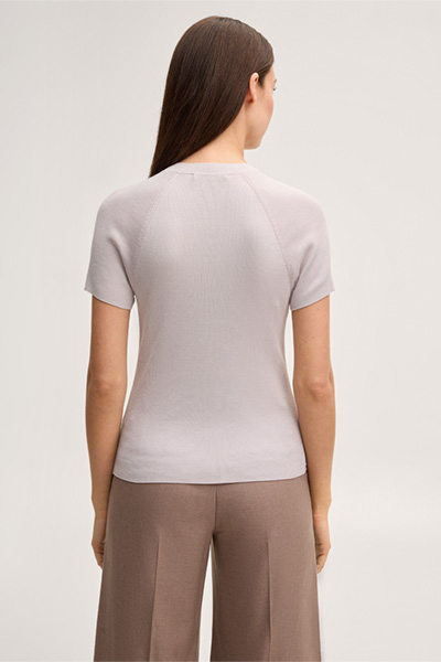 Leads to product detail page "null"