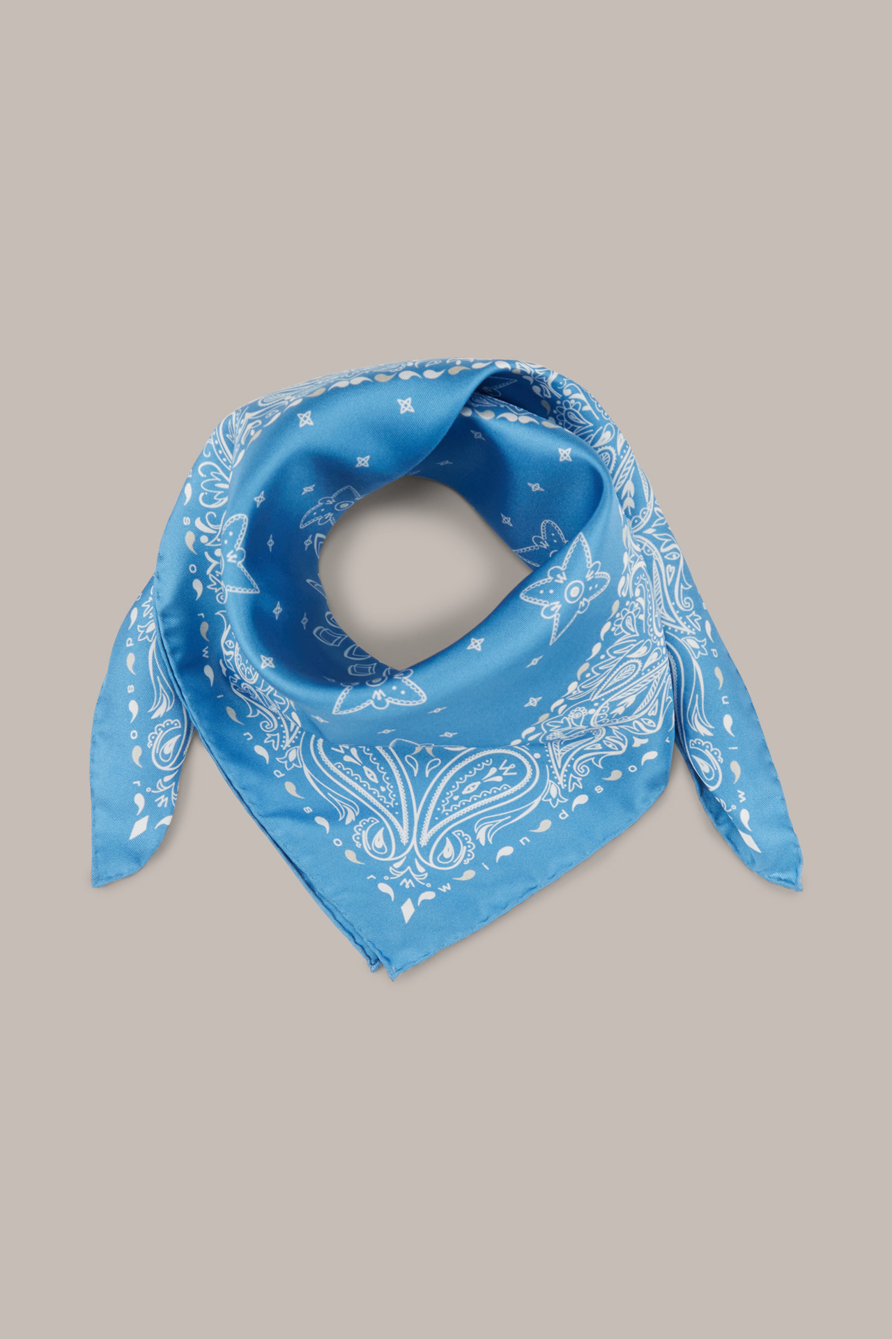 Foulard en soie, en bleu à motif