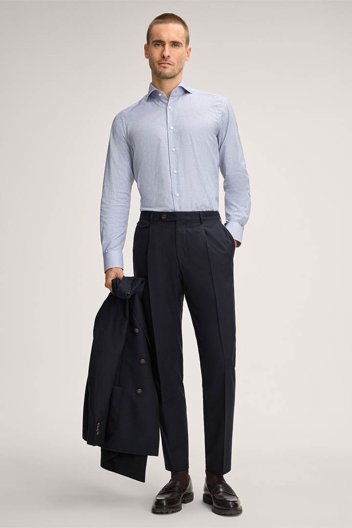 Führt zu Produktdetailseite „Baumwoll-Hemd Trivo in Blau-Weiss strukturiert"