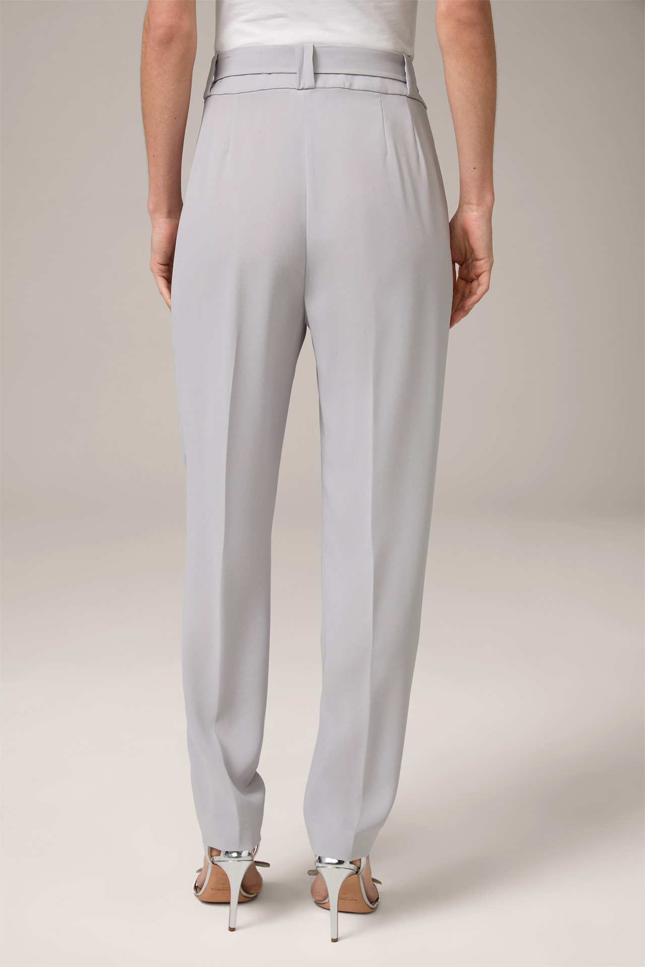Crêpe Pleat-front Trousers in Light Grey
