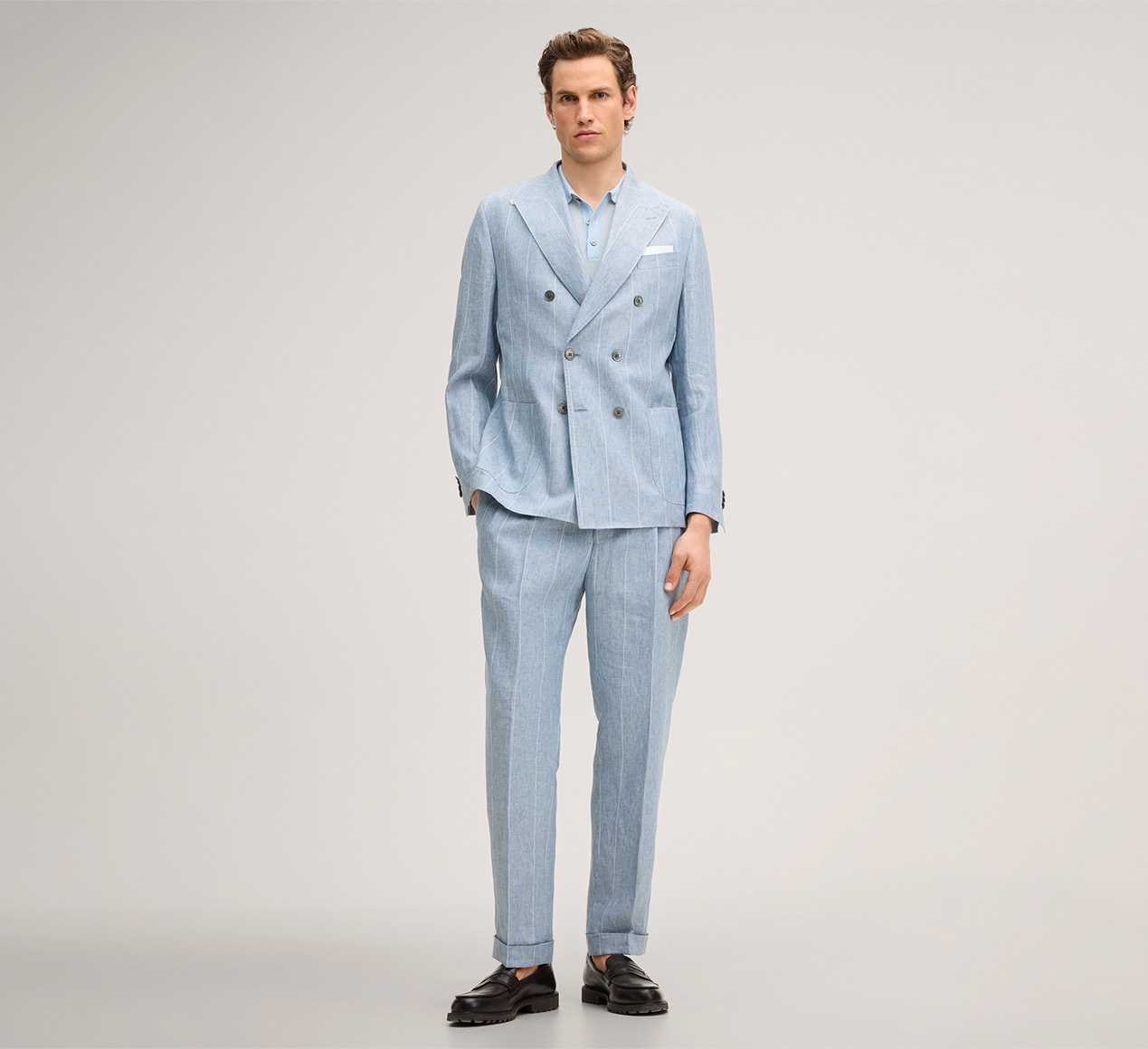 windsor. präsentiert das Produkt Leinen-Baukasten-Hose Sapo mit Bundfalte in Blau mit Nadelstreifen aus der Kategorie Hosen & Jeans