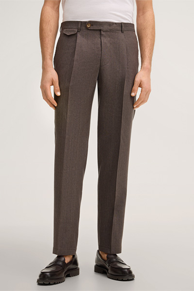Pantalon modulable à pinces Silvi en laine vierge mélangée à du lin, en marron