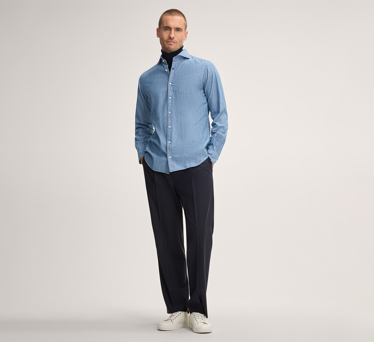 windsor. präsentiert das Produkt Baumwoll-Hemd Lano in Denim Blue aus der Kategorie Hemden