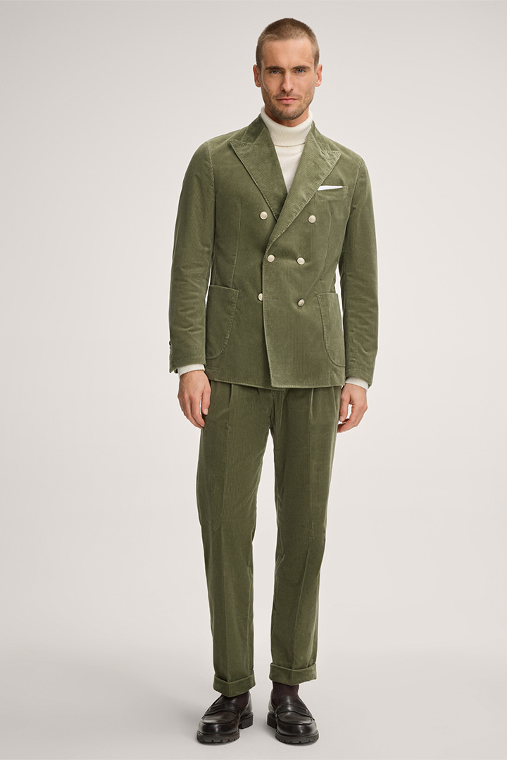 Leads to look detail page “Salio-Sapo Corduroy Modular Suit in Green”