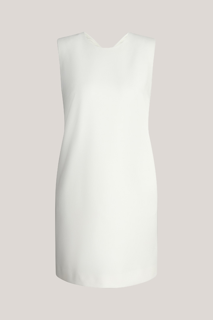 Führt zu Produktdetailseite „Crepe-Etui-Kleid ärmelos in Ecru"