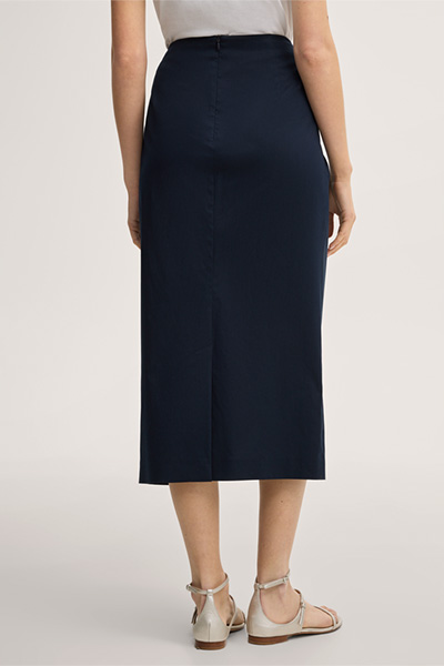 Baumwollstretch-Bleistift-Rock in Midi-Länge in Navy