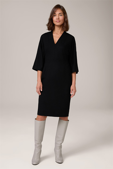 Robe fourreau en jersey de laine, noire