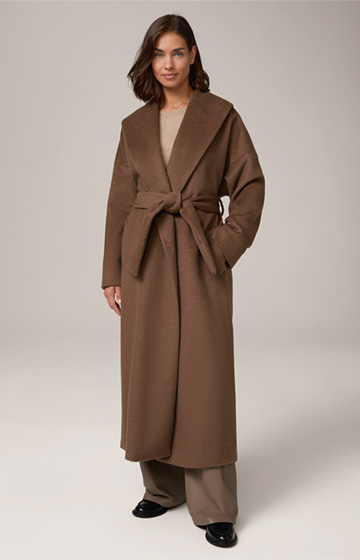 Camel Hair Roben Coat in Brown