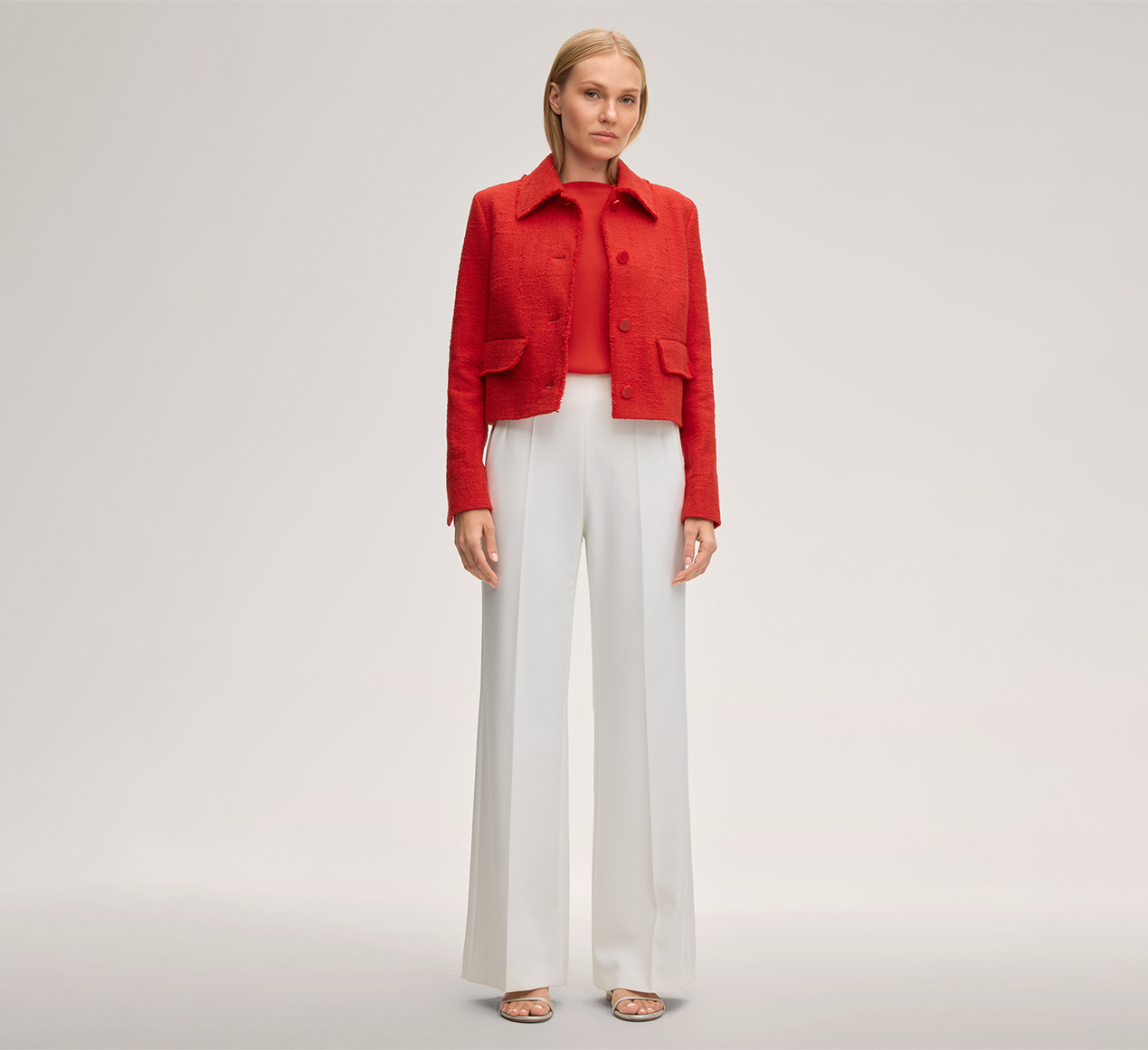 windsor. präsentiert das Produkt Baumwoll-Summer-Tweed-Kurz-Blazer in Rot aus der Kategorie Blazer