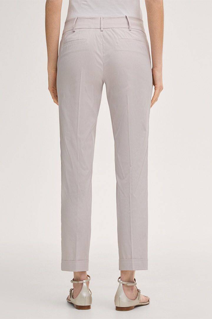 Baumwollstretch-Anzughose mit Umschlag in Beige