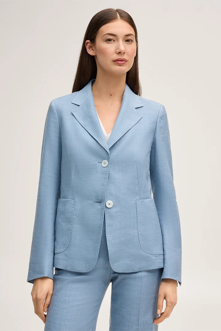 Führt zu Produktdetailseite „Leinenstretch-Blazer in Hellblau"