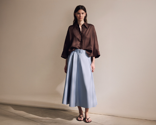 Naviteaser_FrAUEN _&_ BLUSE LINEN BRAUN HELL BLAU SKIRT.png