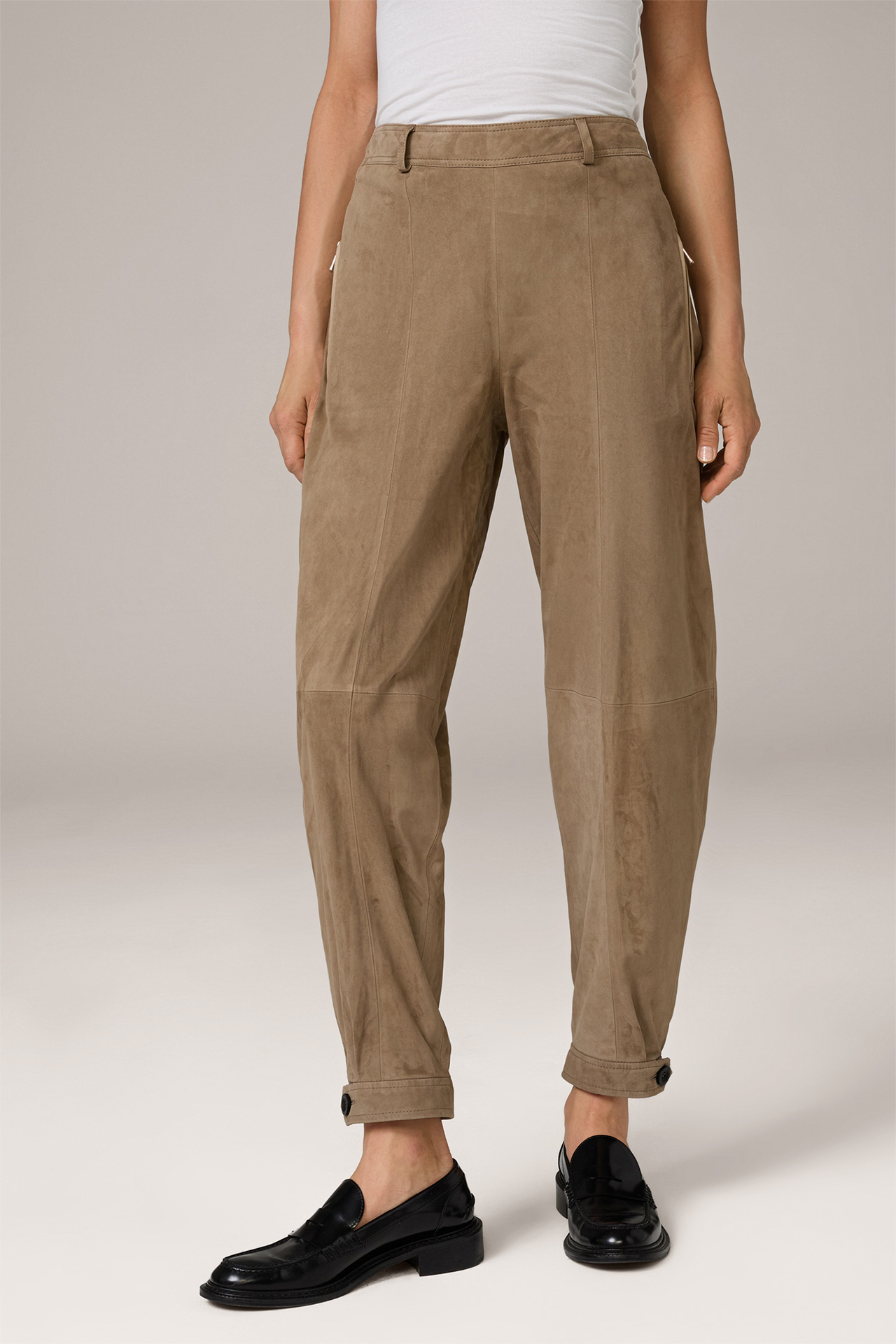 Lambskin Suede Leather Balloon Trousers in Light Brown