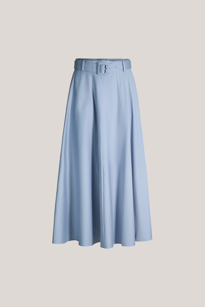 Baumwollstretch-Midi-Rock mit Gürtel in Hellblau
