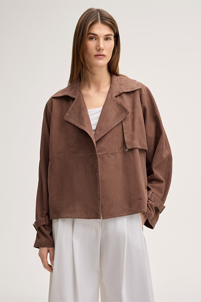 Veste trench en cuir d’agneau velours, en marron