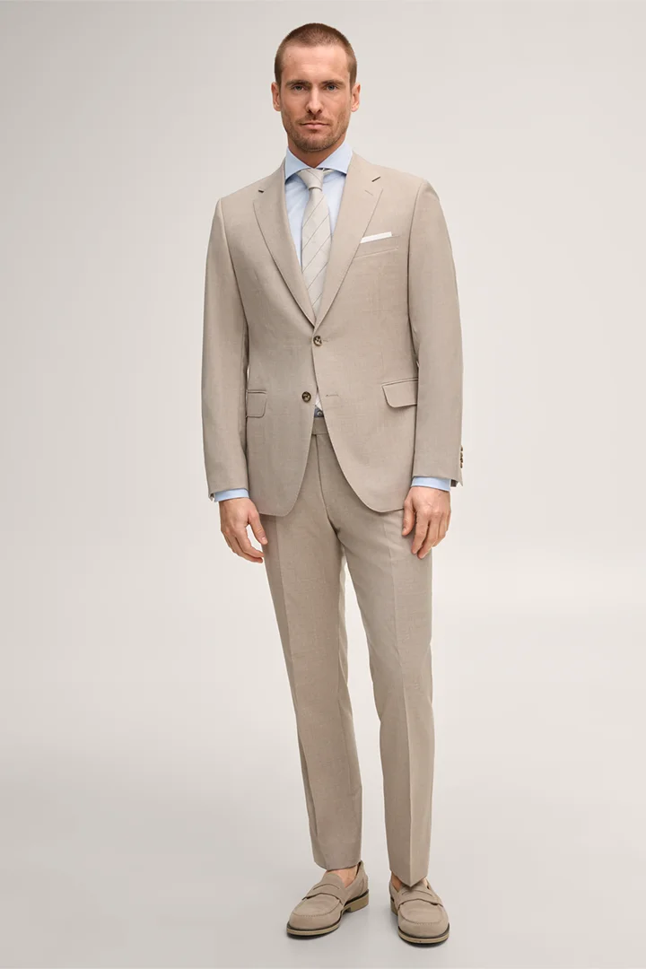 Führt zu Produktdetailseite „Schurwoll-Anzug Sera-Sole in Taupe"