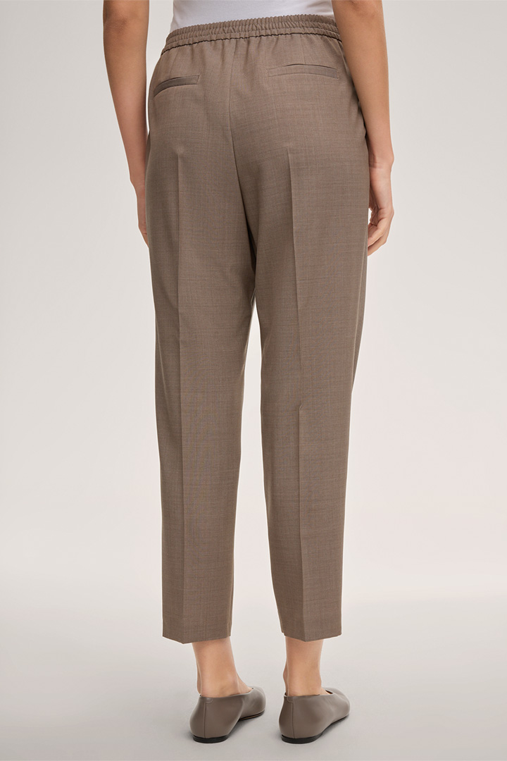 Schurwoll-Bundfalten-Hose im Jogger Stil in Taupe