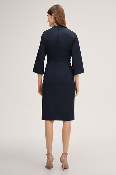 Baumwollstretch-Etui-Kleid in Navy
