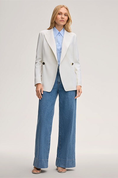 Schurwollstretch-Doppelreiher-Blazer in Ecru