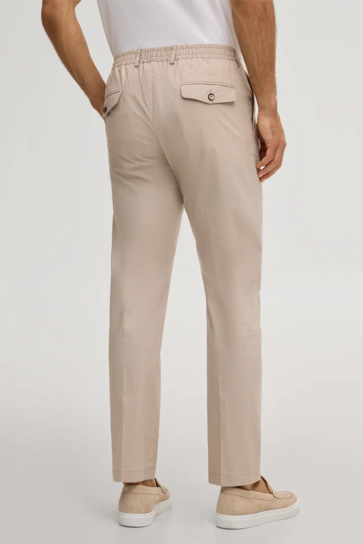 Baumwollmix-Baukasten-Hose Flomo mit Bundfalte in Beige
