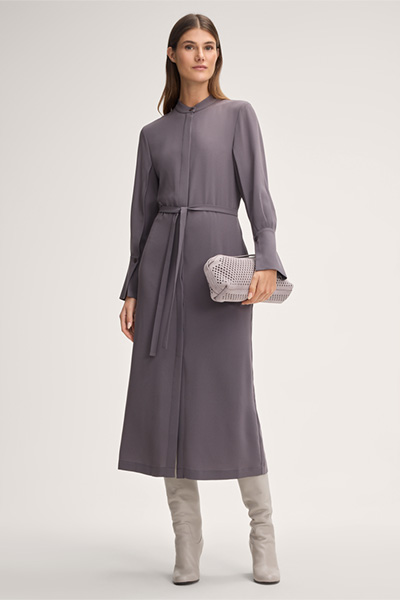 Crêpe Shirt-style Dress in Midi Length in Mauve