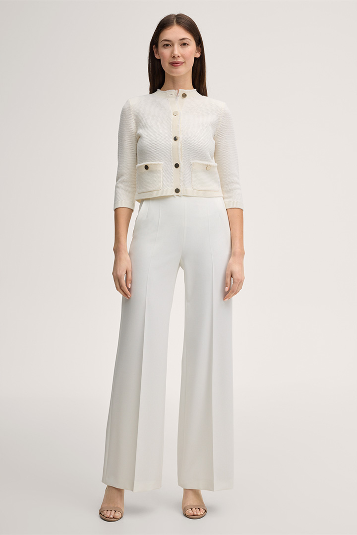 Führt zu Produktdetailseite „Merino-Strick-Cardigan in Ecru"