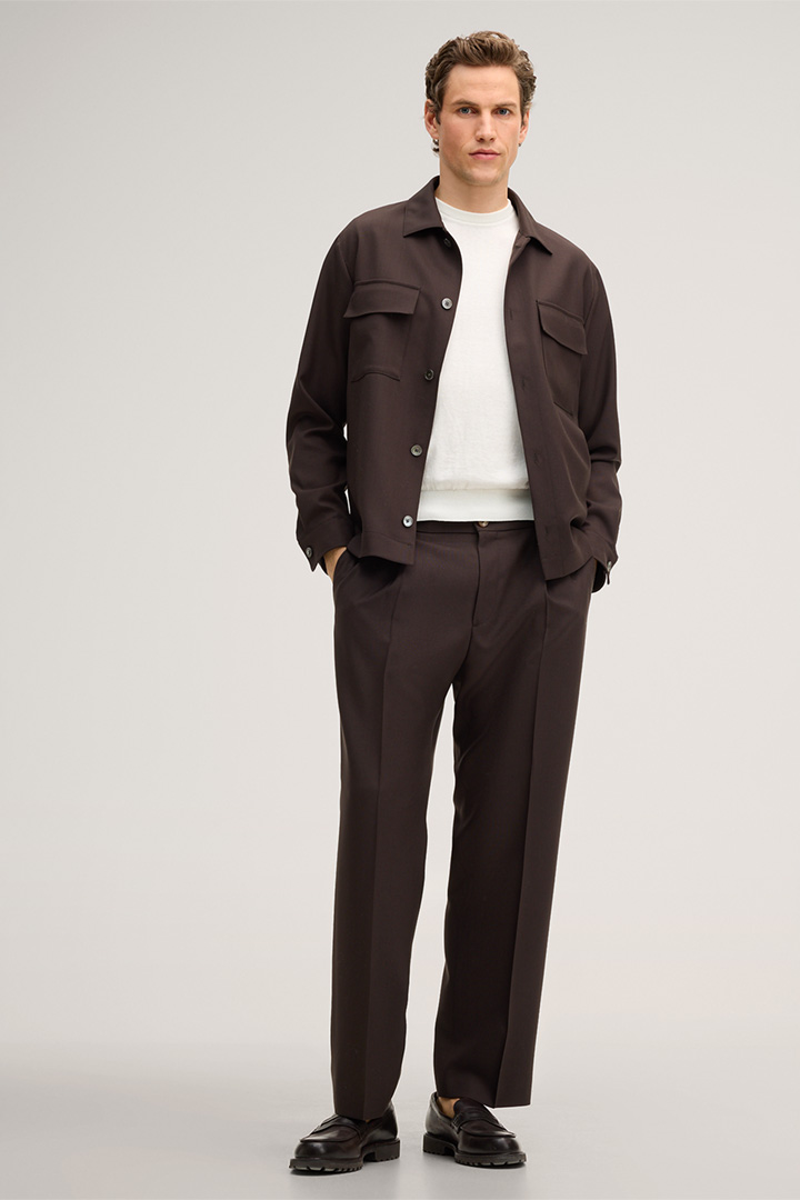 Leads to look detail page “Modular suit Lavoro-Francos in brown”