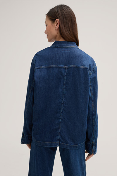 Denim Shirt Jacket in Blue washed