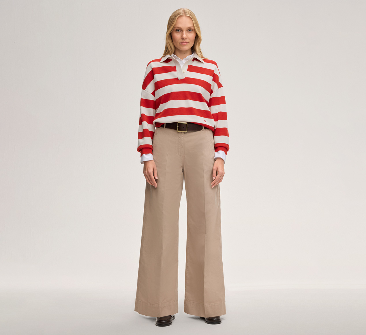 windsor. präsentiert das Produkt Baumwollstretch-Palazzo-Hose in Taupe aus der Kategorie Hosen & Jeans