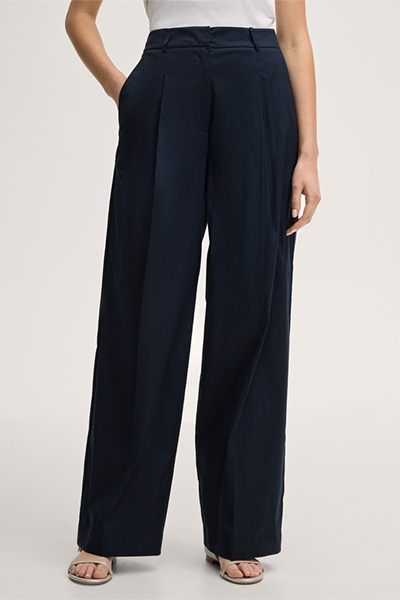 Baumwollstretch-Marlene-Hose in Navy