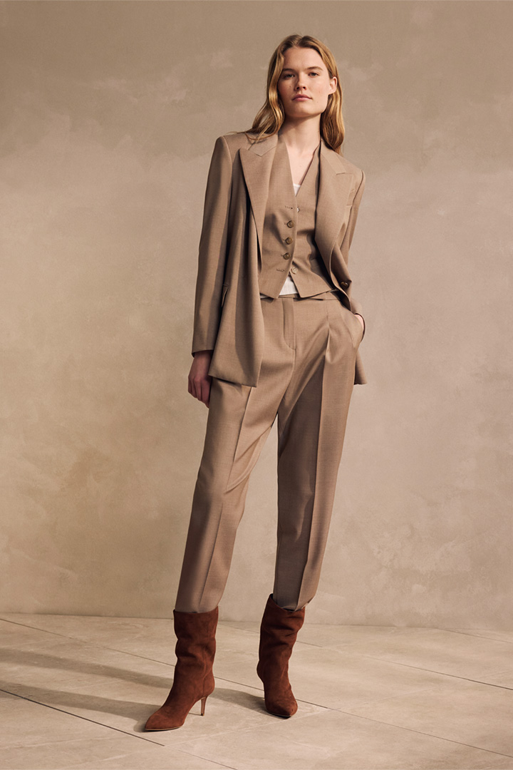 Führt zu Look-Detailseite „Shop the look“