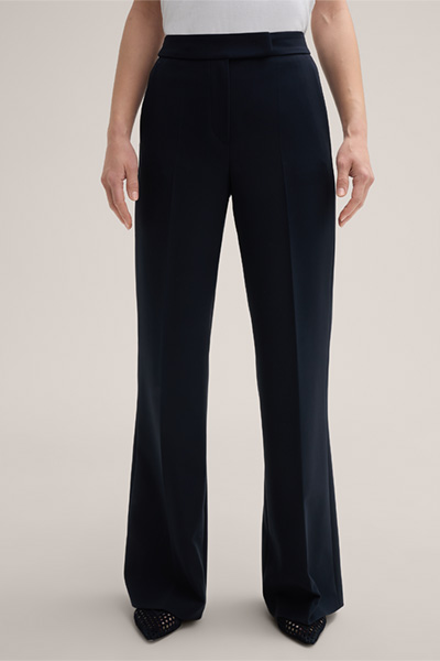 Crêpe Marlene Trousers in Navy