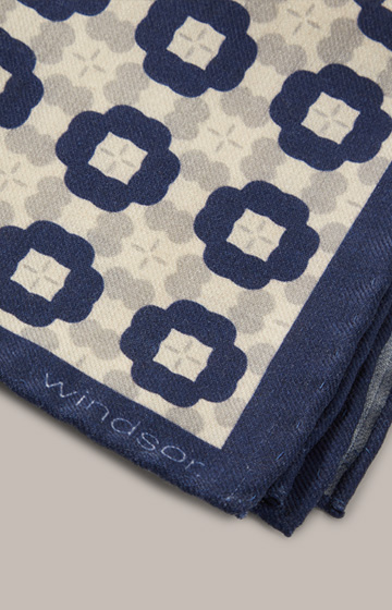 Virgin Wool Handkerchief in a Grey and Blue Pattern