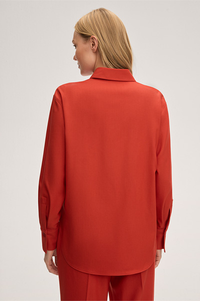 Schurwollstretch-Twill-Hemdbluse in Rot