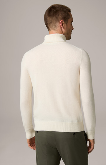 Cashmono Cashmere Roll Neck Pullover in Off-white