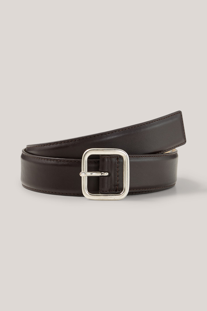 Leads to product detail page "Dark brown nappa leather belt"