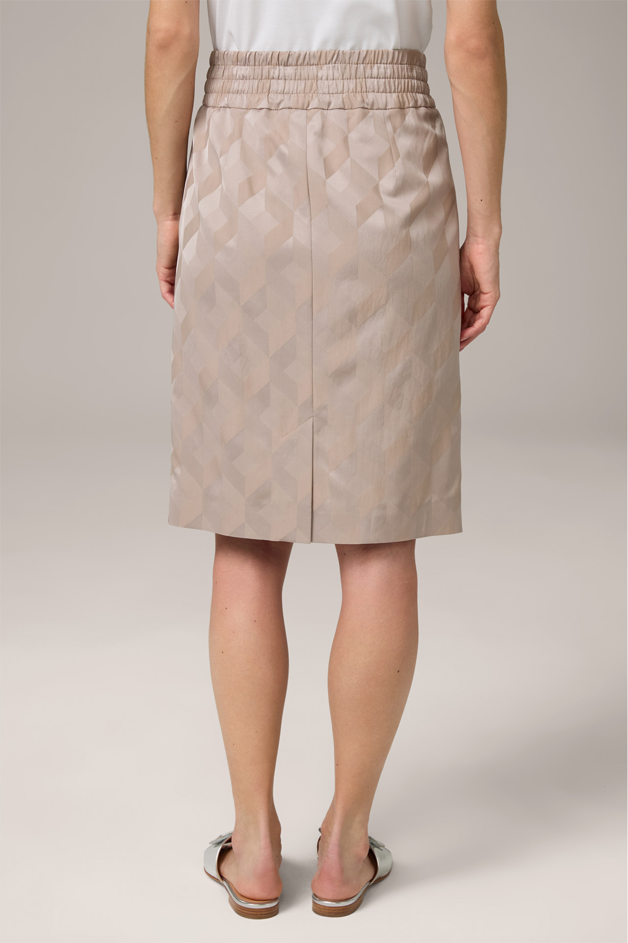 Jacquard Skirt in Taupe